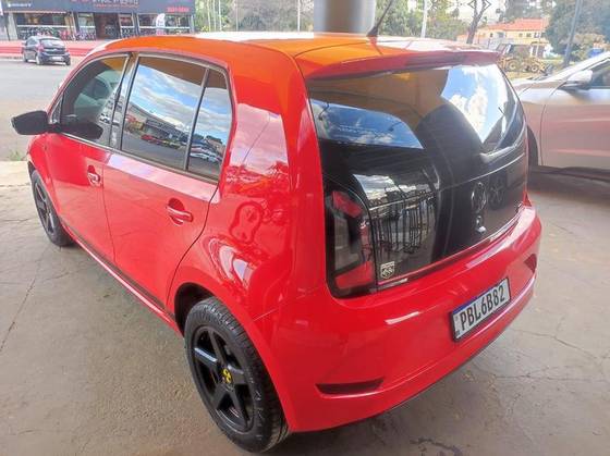 VOLKSWAGEN UP 1.0 MPI MOVE UP 12V FLEX 4P AUTOMATIZADO